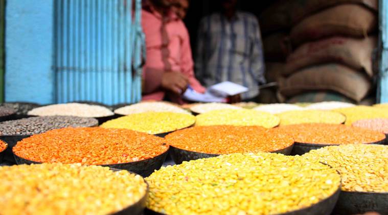 Maharashtra government , pulses , cheaper rate, girish bapat, Inflation, Loksatta, Loksatta news, Marathi, Marathi news Maharashtra government , pulses , cheaper rate, girish bapat, Inflation, Loksatta, Loksatta news, Marathi, Marathi news