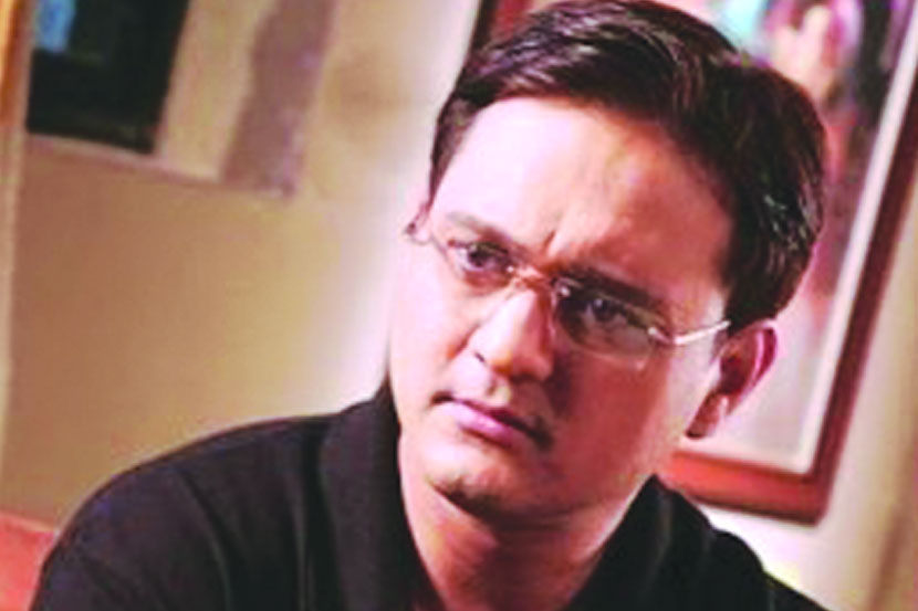 सुनील बर्वे यांच्या ‘हर्बेरियम’चे नवे पान ‘अमर फोटो स्टुडिओ’!