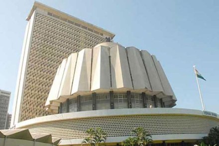अल्पमतामुळे विधान परिषदेत युती सरकारपुढे अडचणी