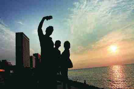 सेल्फी है मेरा चेहरा!