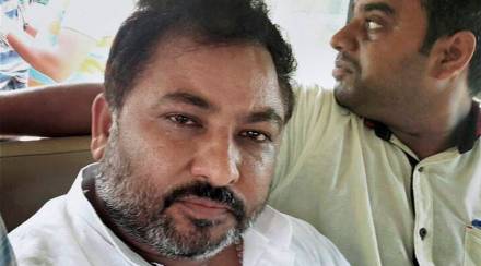 यापूर्वीच दयाशंकर सिंह यांना भाजपने पक्षातून निलंबित केले आहे.