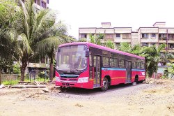 मीरा-भाईंदरच्या निम्म्या बस नादुरुस्त