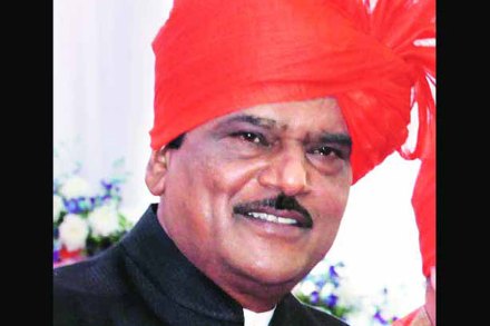 BLOG : साहेब फक्त ‘झेंडामंत्री’ होऊ नका ; आरोग्यमंत्री डॉ दीपक सावंत यांना खुलं पत्र