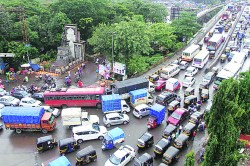 कळव्यामुळे ठाणे, नवी मुंबई ‘जॅम’