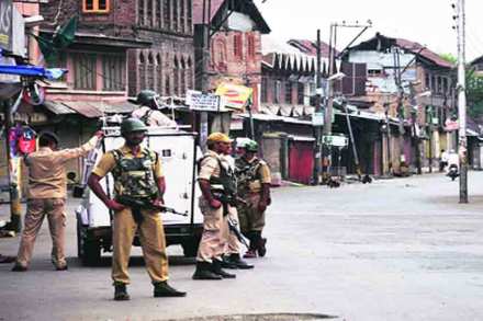 जाणीवपूर्वक , जिगरबाज की जुगार?