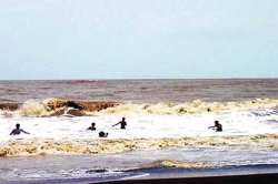 समुद्रकिनाऱ्यावर सुरक्षेची हेळसांड