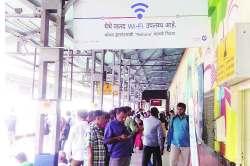 कल्याणच्या रेल्वे प्रवाशांना ‘वायफाय’ भेट