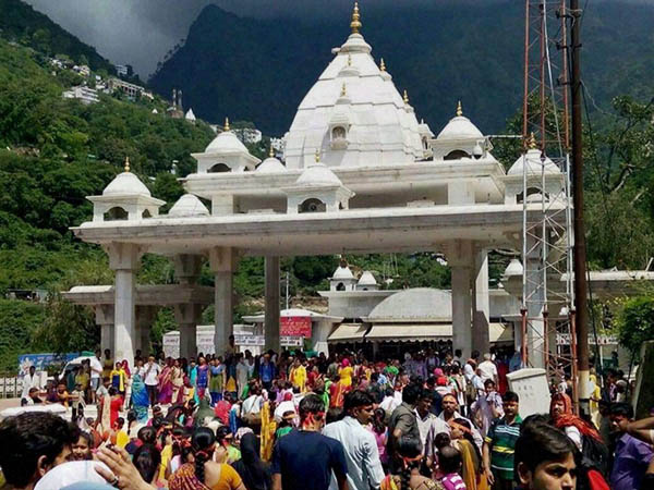 Landslide , Vaishno Devi Bhawan , mishap, Loksatta, Loksatta news, Marahti, Marahti news