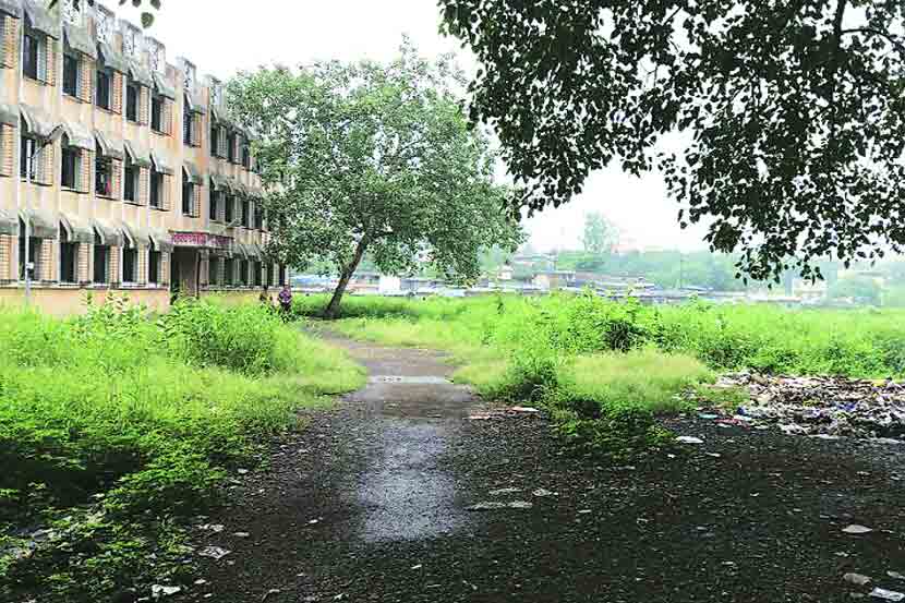 औद्योगिक प्रशिक्षण संस्थेच्या वसतिगृहाला अस्वच्छतेने ग्रासले आहे.