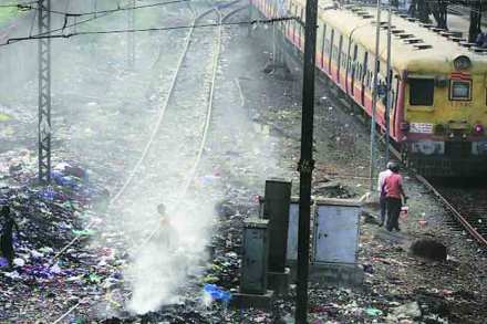 रेल्वेची कचरा गाडी