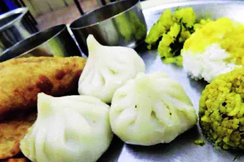 खाऊखुशाल : मोदकांचा अनलिमिटेड आनंद.