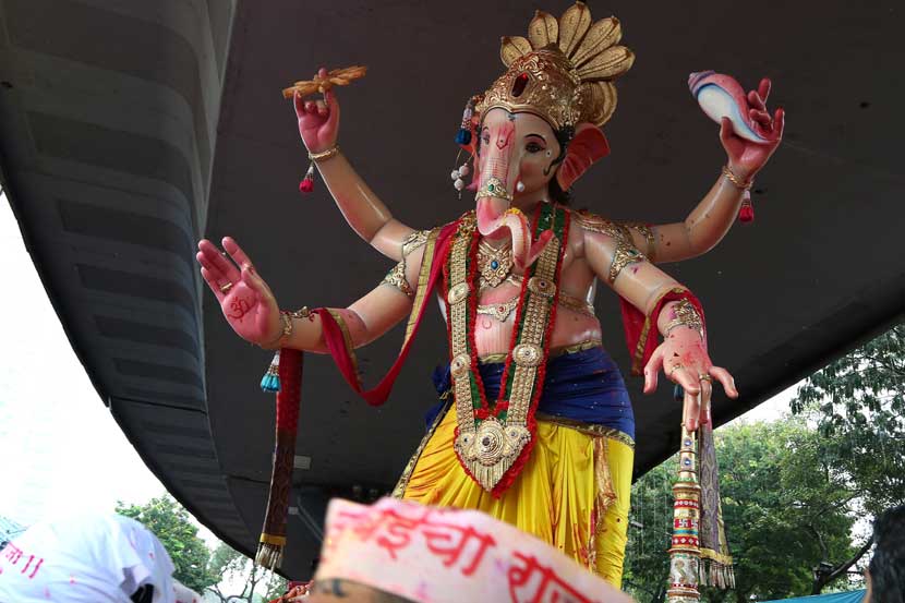 गणेशगल्ली मुंबईचा राजा गणेशगल्ली मुंबईचा राजा