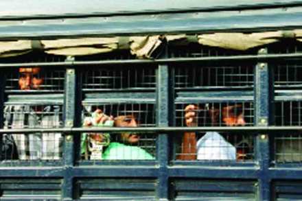 बहुचर्चित सूरज यादव हत्याकांड : कुख्यात नऊ मारेकऱ्यांना जन्मठेप