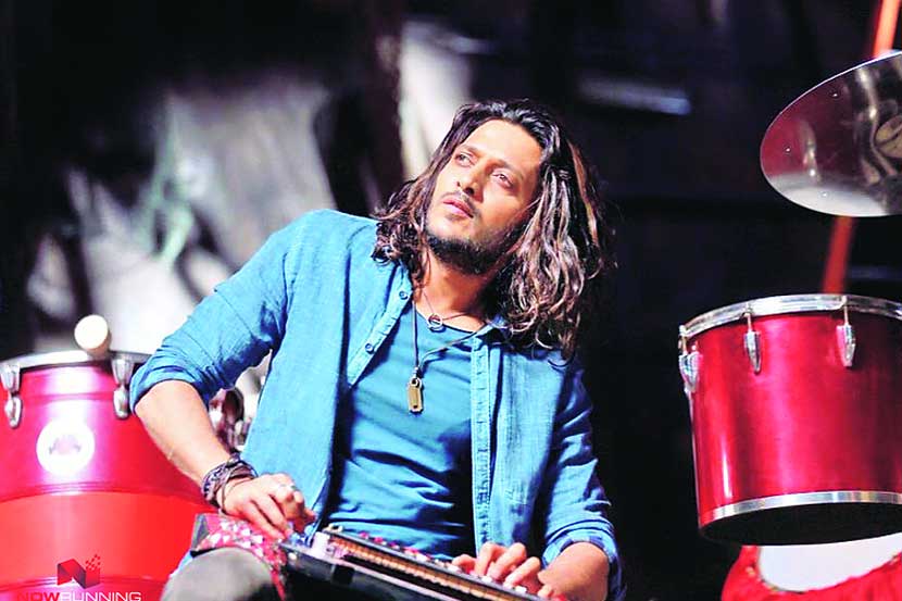 चित्ररंग : कलात्मक ड्रामा