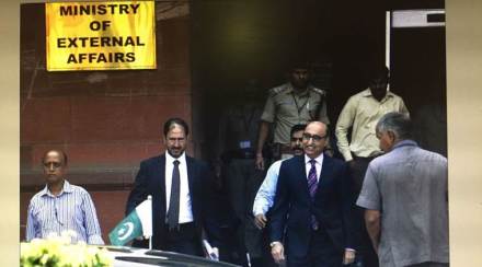 Delhi Police, crime branch , Pak High Commission , Mohd Akhtar , espionage charges , Loksatta, loksatta news, Marathi, Marathi news