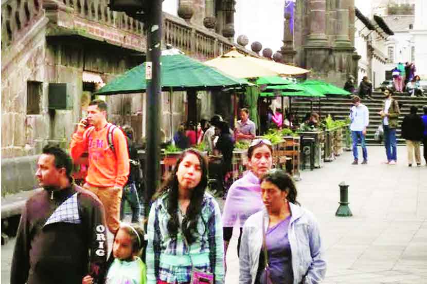 ‘पुनर्निर्माणा’च्या आधी.. ‘पुनर्निर्माणा’च्या आधी..