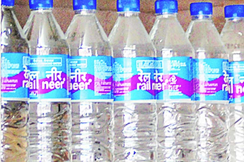 प्रवाशांसाठी अध्र्या लिटरचे ‘रेल नीर’