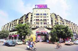 कुटुंबसंकुल : शांत, शीतलतेचा आवास