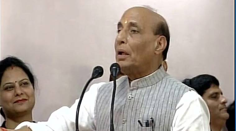 राजनाथ सिंहच्या ट्विटवर भडकले लोक, त्यापेक्षा मुस्लिम धर्म स्विकारू