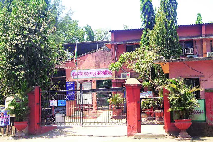 शहरबात-बदलापूर : वाढत्या शहरांची जबाबदारी आता एमएमआरडीएकडे शहरबात-बदलापूर : वाढत्या शहरांची जबाबदारी आता एमएमआरडीएकडे