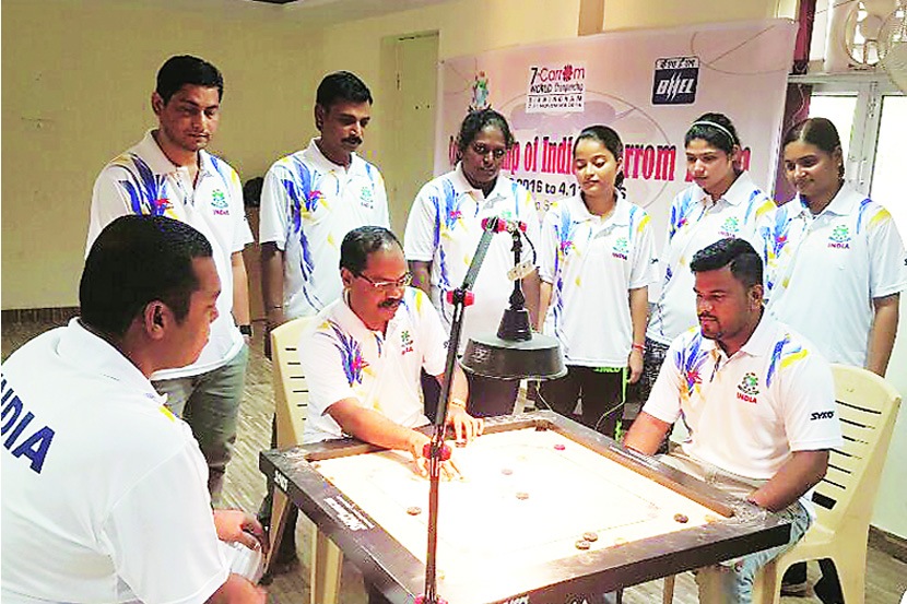   भारतीय संघाला मार्गदर्शन करताना प्रशिक्षक अरुण केदार