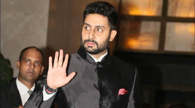 अभिषेक बच्चन याने दोन चित्रपटांमध्ये काम करत असल्याच्या वृत्तांना पूर्णविराम दिला आहे. 