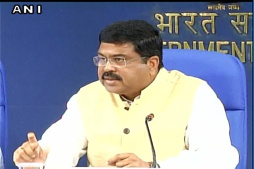 dharmendra pradhan , Dharmendra pradhan , D Pradhan , Congress , Congress rule they shed crocodile tears for poor , Modi Govt , Narendra Modi , Loksatta, Loksatta news, Marathi, Marathi news