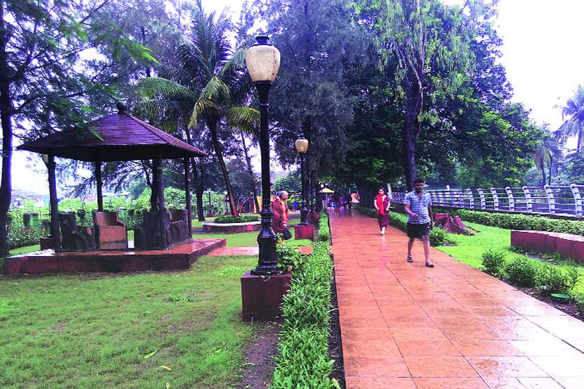 पाऊले चालती.. : संवाद, मैत्रीचा योग