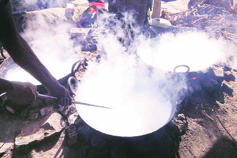 डबेवाल्यांच्या धर्तीवर खव्याचे व्यवस्थापन!