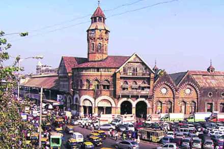 नामांकित बाजारांवर मंदीचे सावट