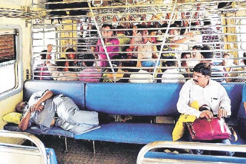 प्रवासी घटले, महसूल मात्र वाढला!