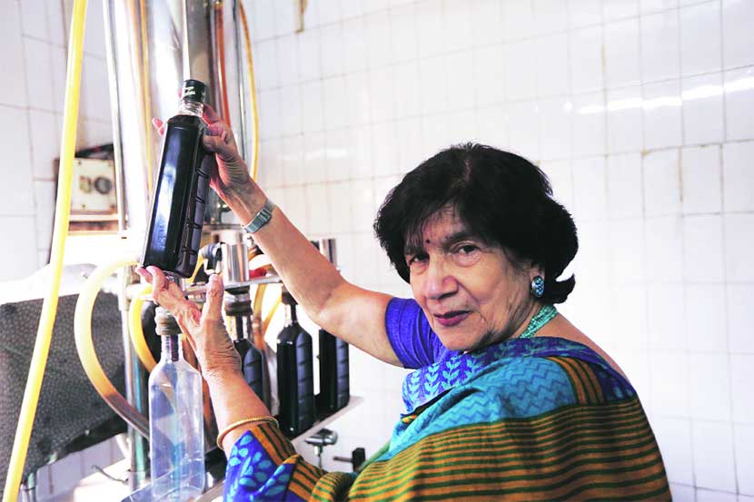 उद्योगविश्व : वाइनलेडी उद्योगविश्व : वाइनलेडी