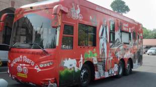 See what is inside , Akhilesh Yadav , world class interiors , SP , Mulayam Singh Yadav, Loksatta, Loksatta news, Marathi, Marathi news