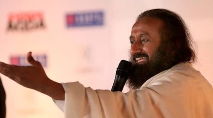 Demonetisation , Sri Sri Ravi Shankar , Narendra Modi, PM, 500 and 1000 notes, Loksatta, Loksatta news, Marathi, Marathi news