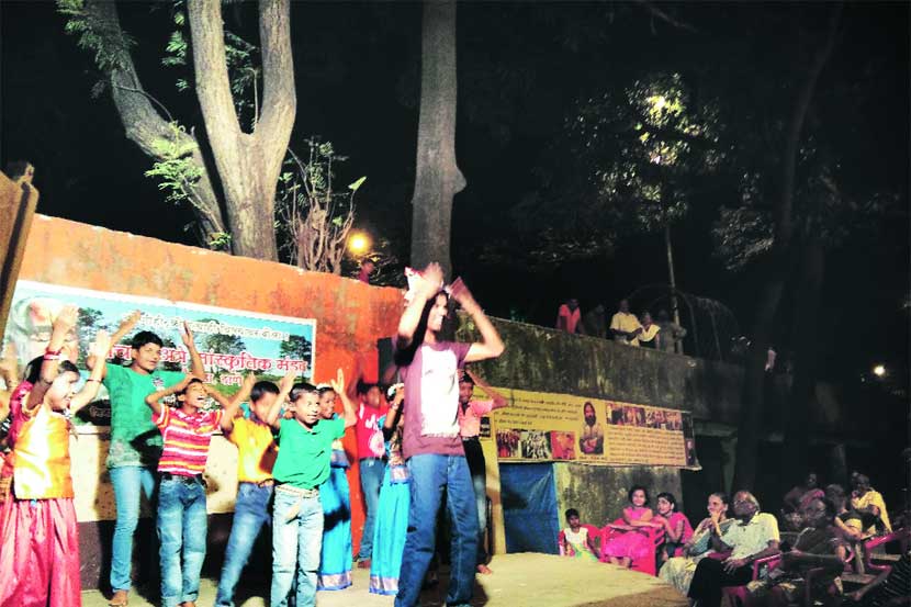 सिग्नल शाळेच्या मुलांची कला ‘कट्टय़ावर’