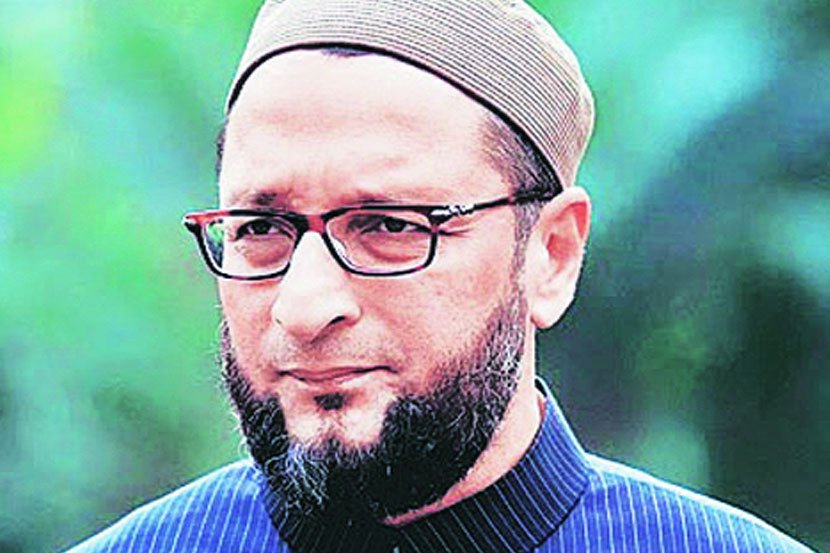Asaduddin Owaisi , Gulbarg Society massacre , PM Narendra Modi , raincoat , AIMIM , Dr Manmohan Singh , Congress, Loksatta, Loksatta news, Marathi, Marathi news