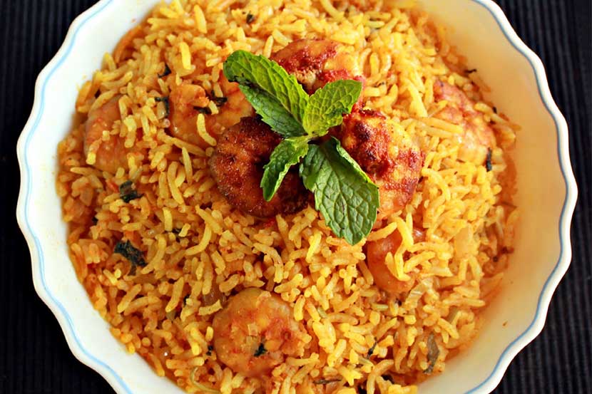 How to make prawns pulao, कोळंबी पुलाव