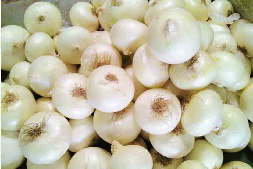 पांढऱ्या कांद्याची प्रतिष्ठा वाढतेय.. पांढऱ्या कांद्याची प्रतिष्ठा वाढतेय..