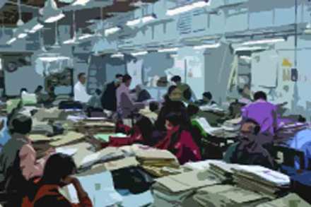 सरकारी कर्मचाऱ्याचा गोपनीय अहवाल आता सामान्यांच्या ‘हातात’! सरकारी कर्मचाऱ्याचा गोपनीय अहवाल आता सामान्यांच्या ‘हातात’!