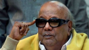 DMK chief , M Karunanidhi , Chennai hospital , Loksatta, Loksatta news, Marathi, Marathi news