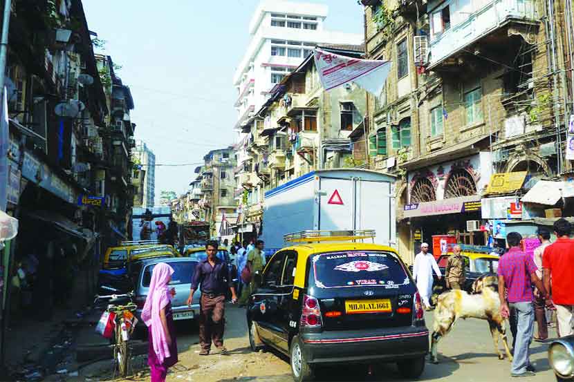 विभागातील समस्या  : ‘बेकायदा’चा सुकाळ, सुविधांचा दुष्काळ!
