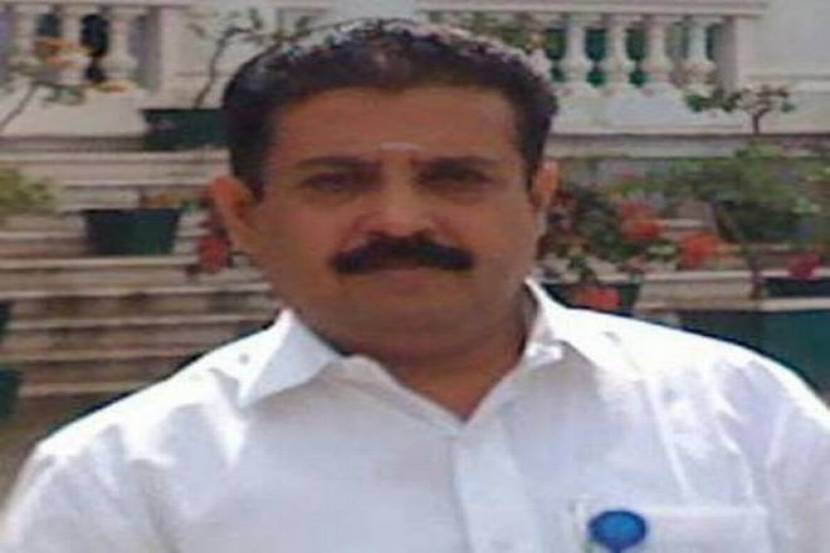 रविराज यांच्याविरोधात चौकशी सुरू असल्याचे कुटुंबीयांना माहित होते. पण त्याची विस्तृत माहिती त्यांच्याकडे नव्हती