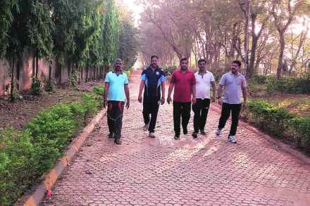 पाऊले चालती.. : मैत्रीचा ट्रॅक