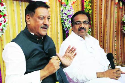 निश्चलनीकरणाला विरोध केल्याने राजन यांना हटवले!