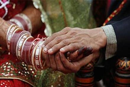loksatta, marathi news paper, news paper, news online, marathi news, marathi news online, newspaper, news, latest news in marathi, current news in marathi,sport news in marathi, bollywood news in marathi, Law Minister Zahid Hamid Pakistani Hindu community The Hindu Marriage Bill 2017