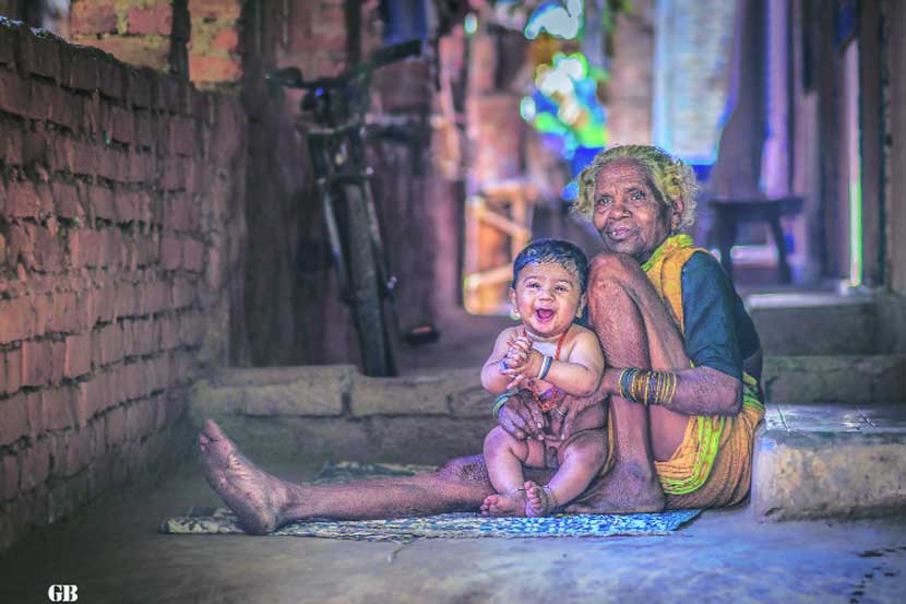 शब्दचित्र : रम्य ते बालपण..
