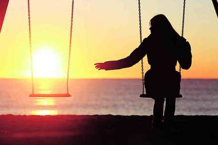 ‘ताण’लेल्या गोष्टी : एक‘ती’ ‘ताण’लेल्या गोष्टी : एक‘ती’