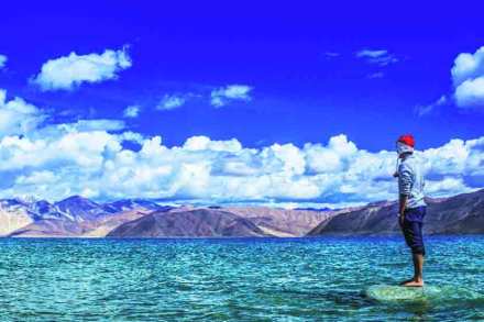 ..कितनी हसीन है ये दुनिया
