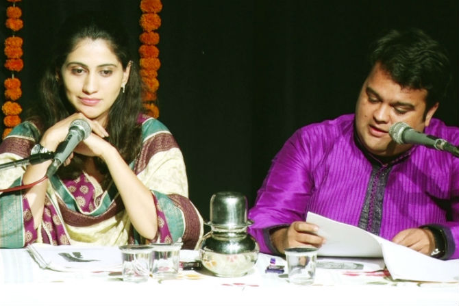 जुन्या जमानातल्या विख्यात गायिका अभिनेत्री वंदना मिश्र यांच्या 'मी...मिठाची बाहुली' या पुस्तकाच्या अभिवाचनाचा रंगतदार प्रयोग 