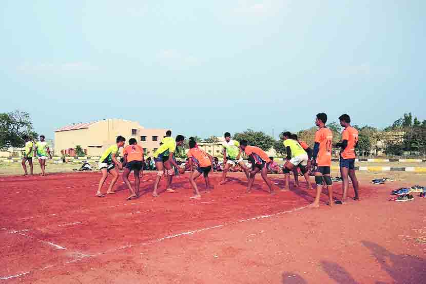 येथे कबड्डी ‘पिकते’, पण..